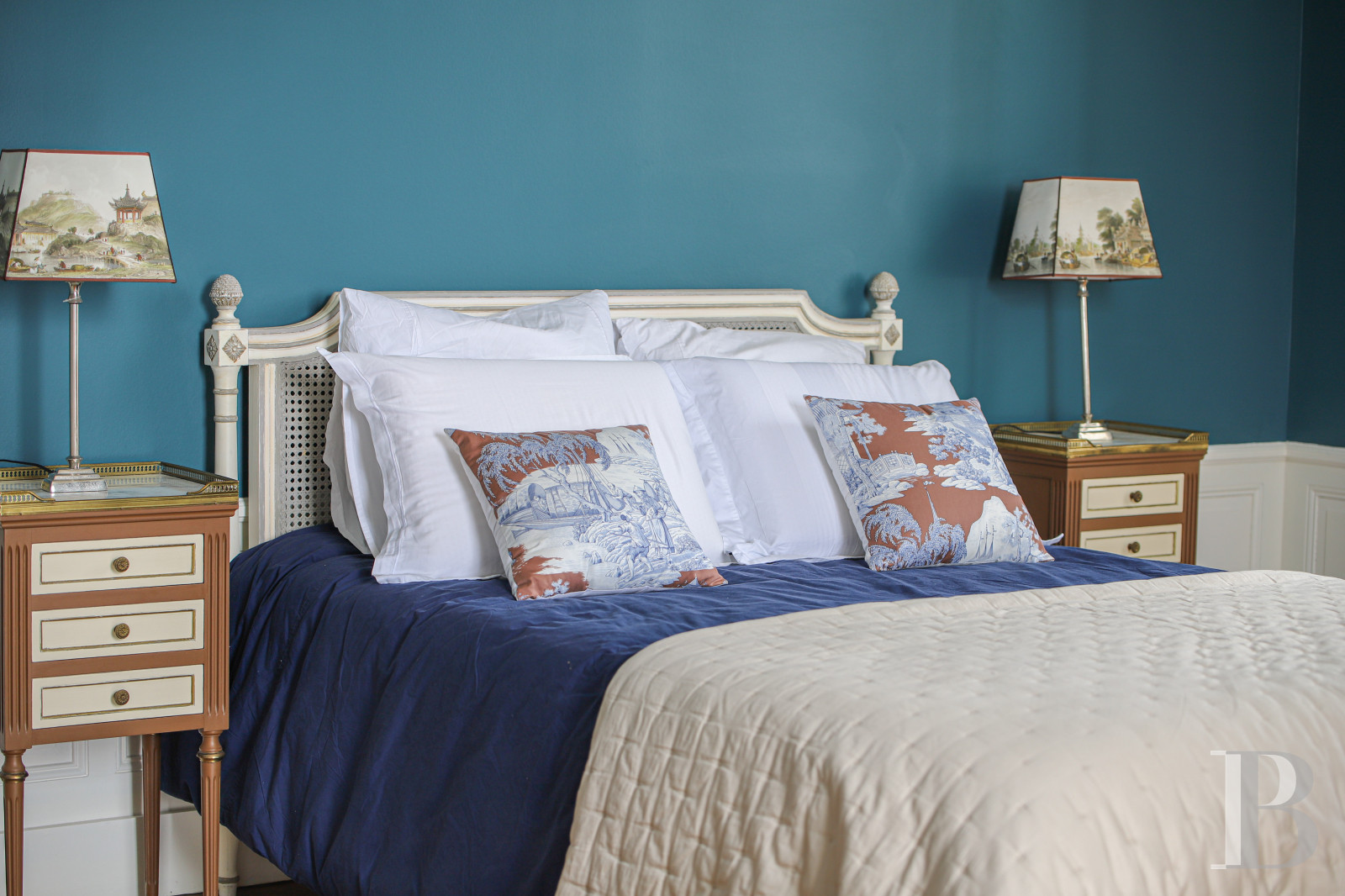 An early 19th century manor house overlooking the Bay of Douarnenez on the Crozon peninsula in Finistère - photo  n°19